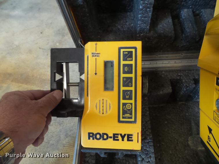 image for item CC9627 Surveying equipment