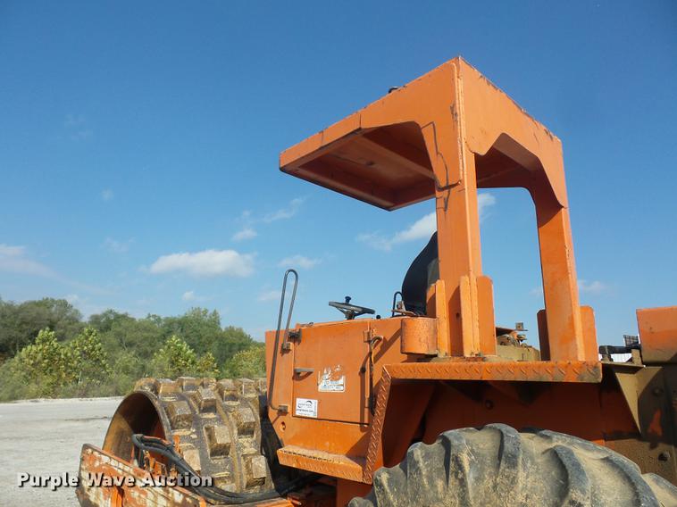 image for item DA0778 1988 Hamm 2410SSD single drum vibratory roller