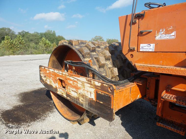 image for item DA0778 1988 Hamm 2410SSD single drum vibratory roller