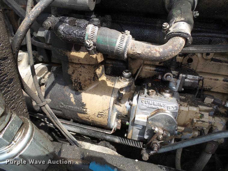 image for item DA2377 1986 Freightliner dump truck