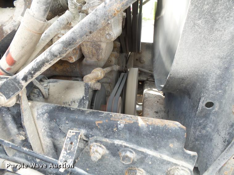 image for item DA2377 1986 Freightliner dump truck