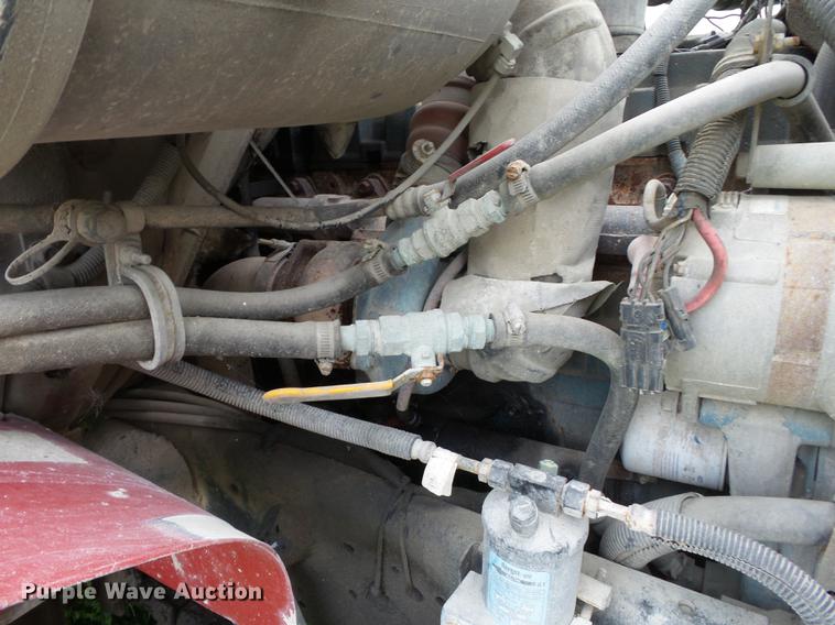 image for item DA2380 1999 International 4900 dump truck