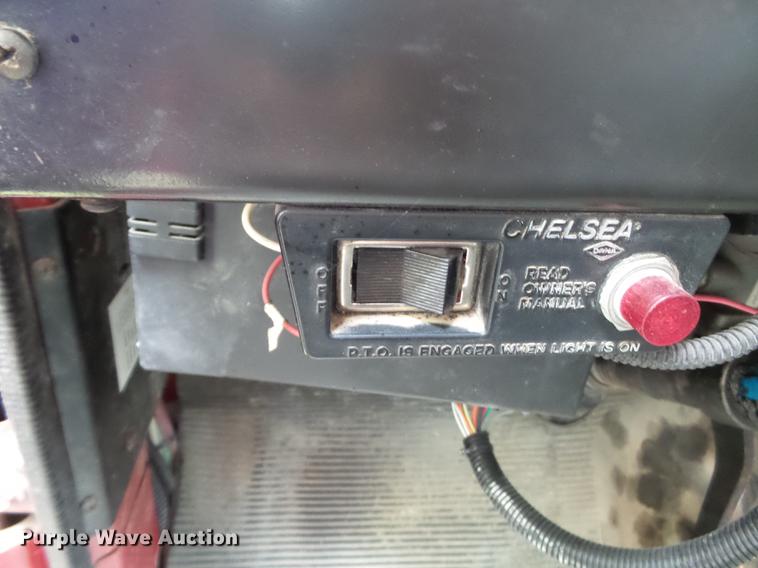 image for item DA2380 1999 International 4900 dump truck