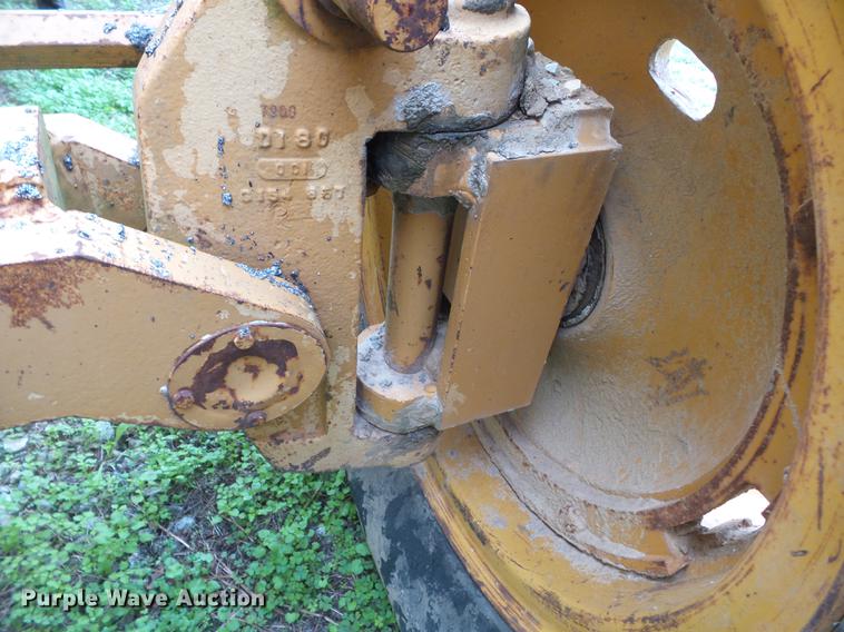 image for item DA2381 Dresser 830 motor grader