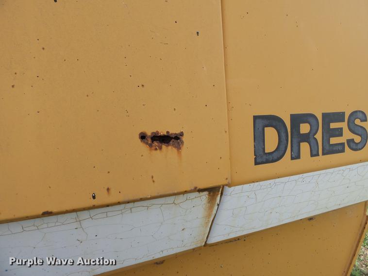image for item DA2381 Dresser 830 motor grader