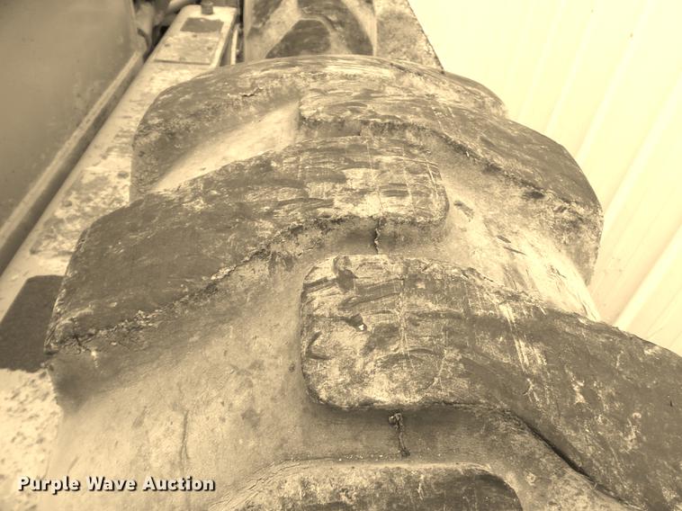 image for item DA2381 Dresser 830 motor grader