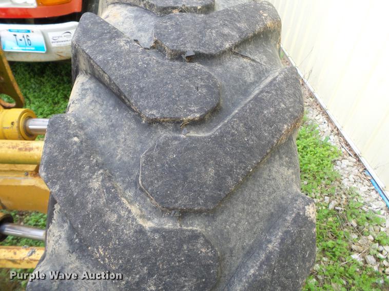 image for item DA2381 Dresser 830 motor grader