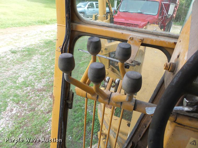 image for item DA2381 Dresser 830 motor grader