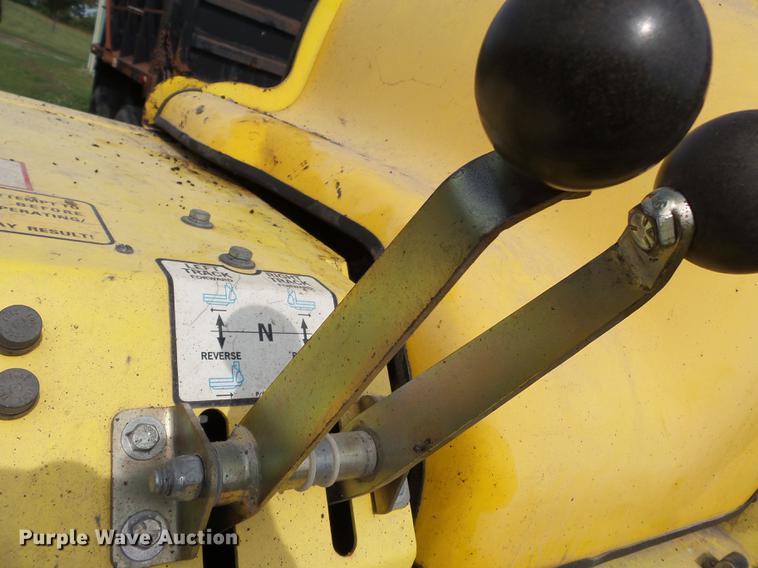 image for item DA2383 2006 Bomag 815-2 paver