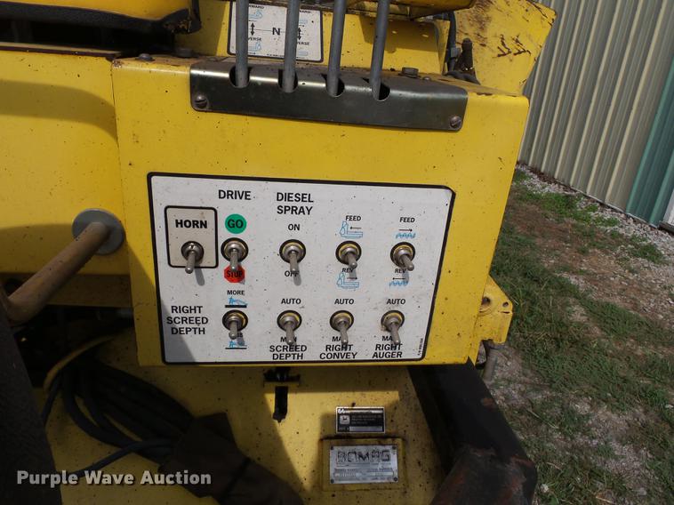 image for item DA2383 2006 Bomag 815-2 paver