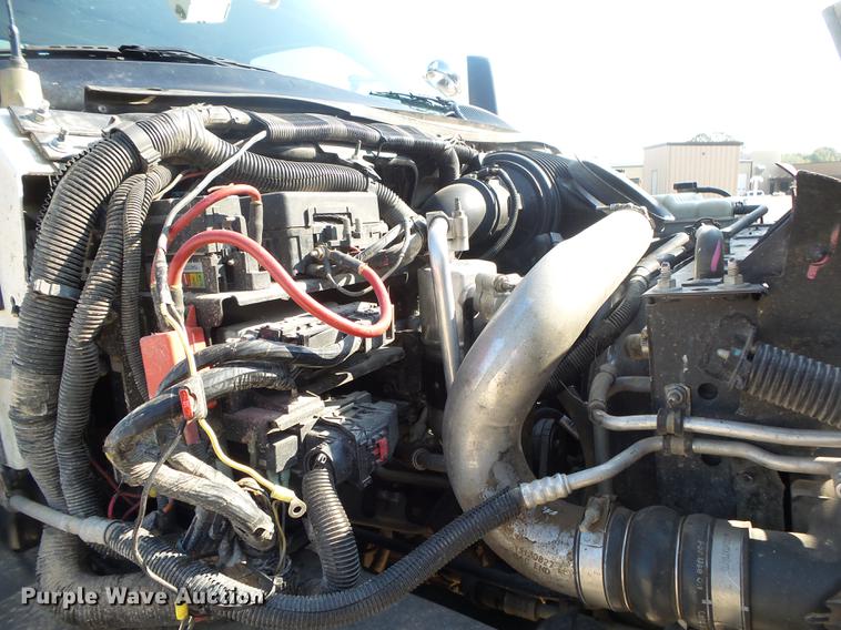 image for item DA2669 2006 Chevrolet C5500 bucket truck