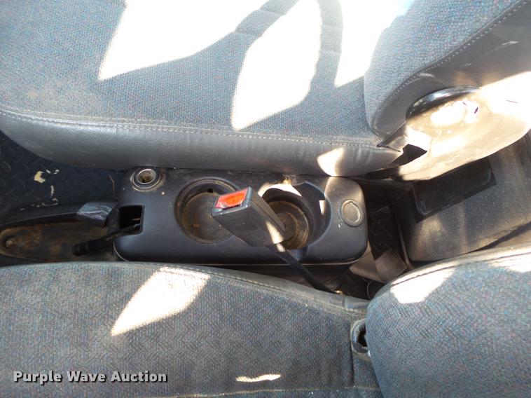 image for item DA2669 2006 Chevrolet C5500 bucket truck