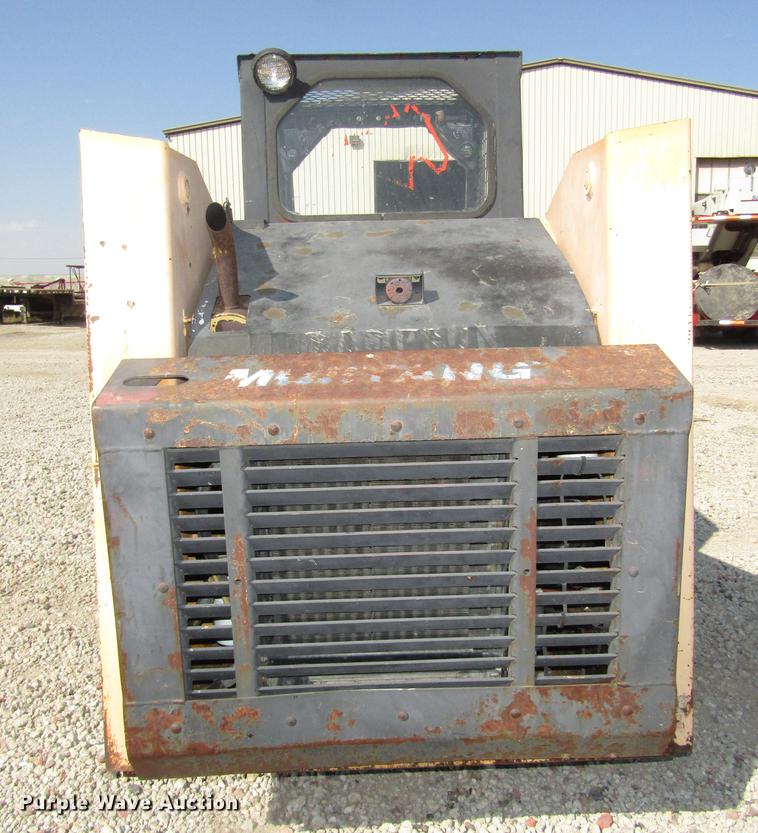 image for item DA3150 1995 Mustang 960 skid steer