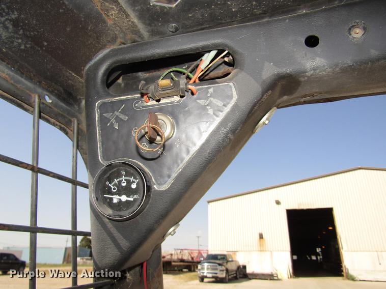 image for item DA3150 1995 Mustang 960 skid steer