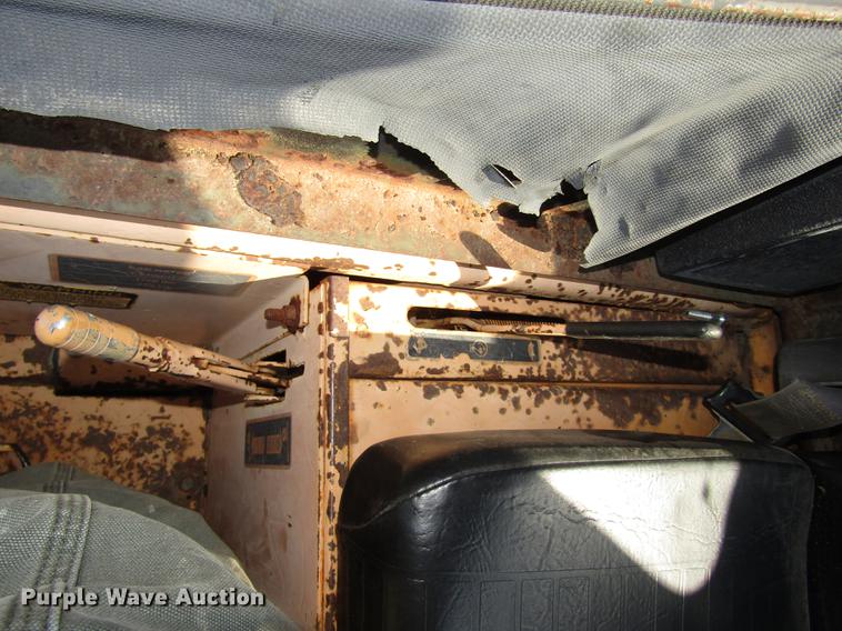 image for item DA3150 1995 Mustang 960 skid steer