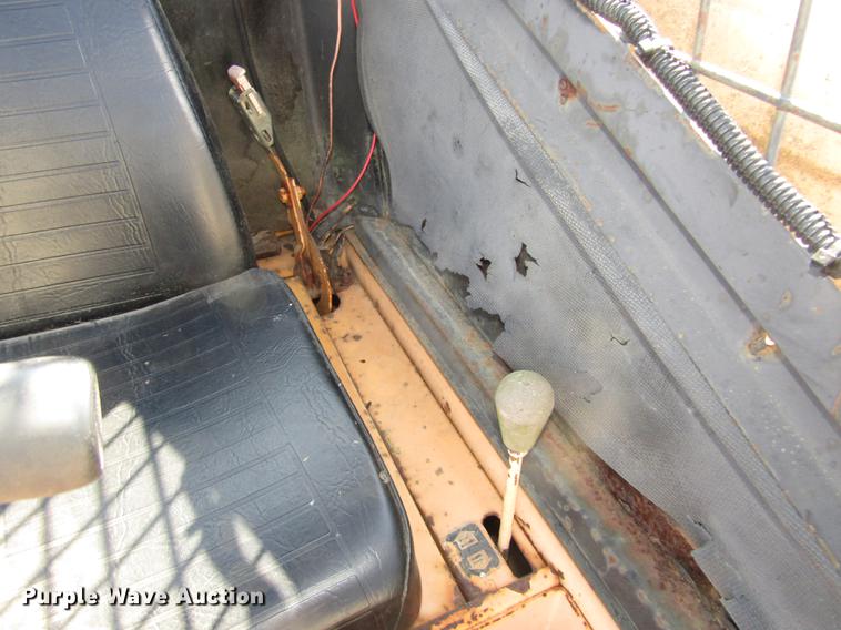 image for item DA3150 1995 Mustang 960 skid steer