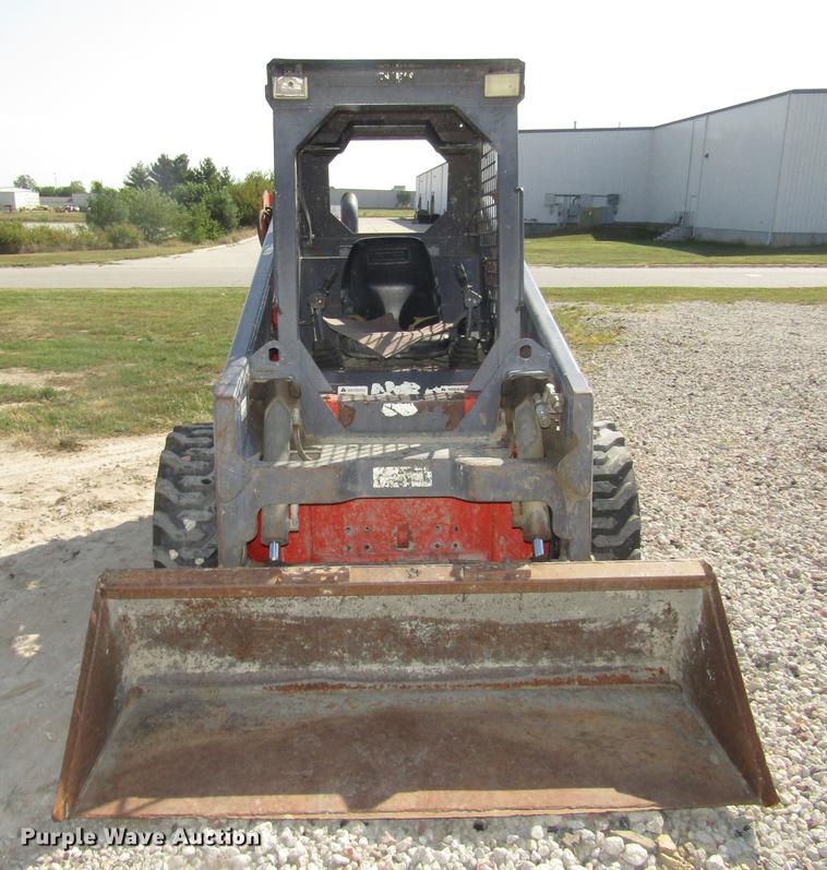 image for item DA3151 2002 Thomas Pro Tough 2200 skid steer