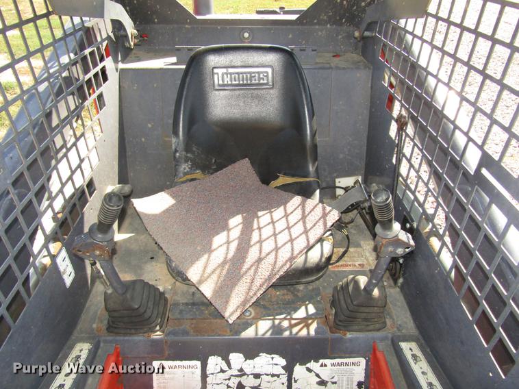image for item DA3151 2002 Thomas Pro Tough 2200 skid steer