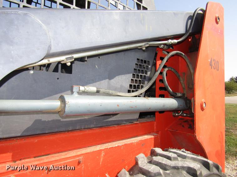 image for item DA3151 2002 Thomas Pro Tough 2200 skid steer