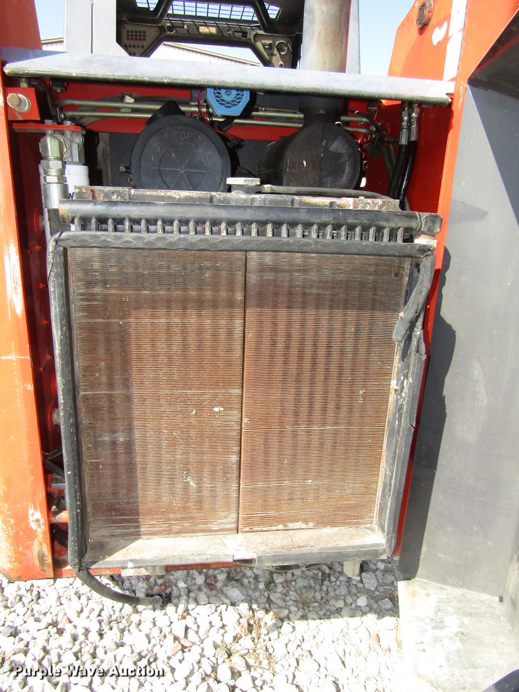 image for item DA3151 2002 Thomas Pro Tough 2200 skid steer