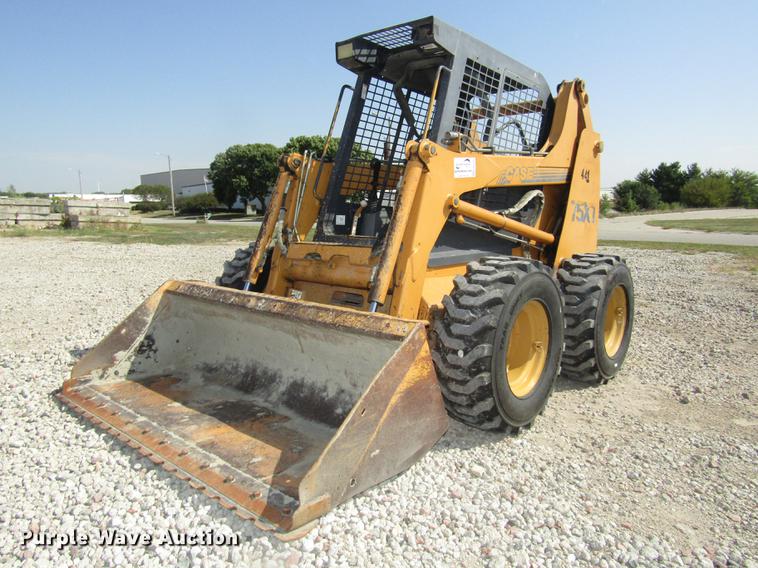 image for item DA3152 1999 Case 75XT skid steer