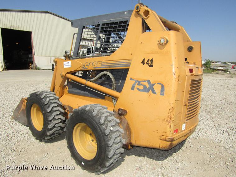 image for item DA3152 1999 Case 75XT skid steer