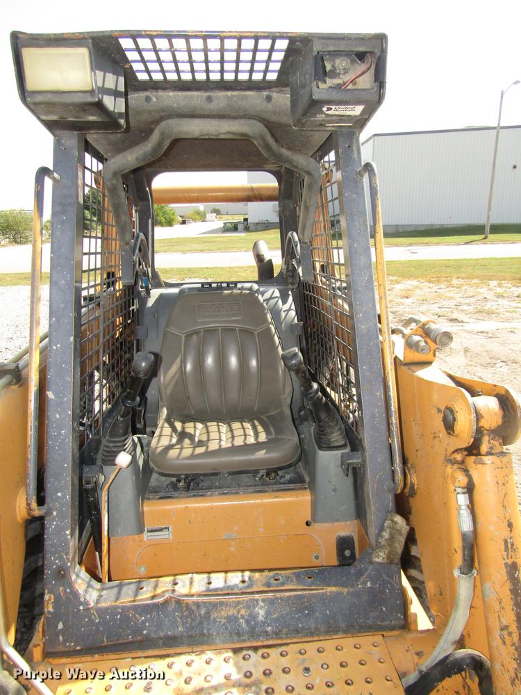 image for item DA3152 1999 Case 75XT skid steer