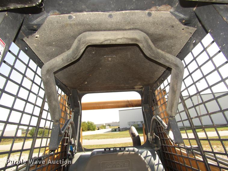 image for item DA3152 1999 Case 75XT skid steer