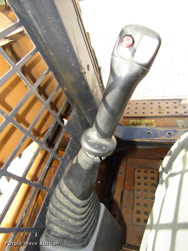 image for item DA3152 1999 Case 75XT skid steer