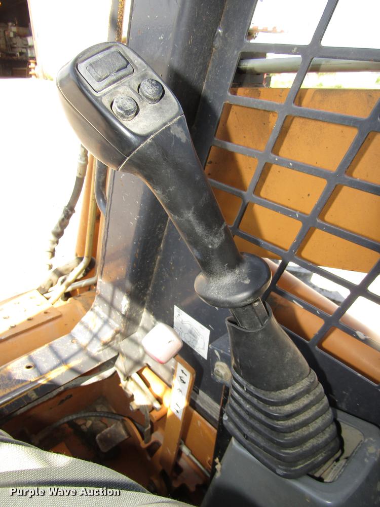 image for item DA3152 1999 Case 75XT skid steer