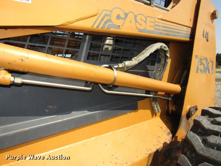image for item DA3152 1999 Case 75XT skid steer