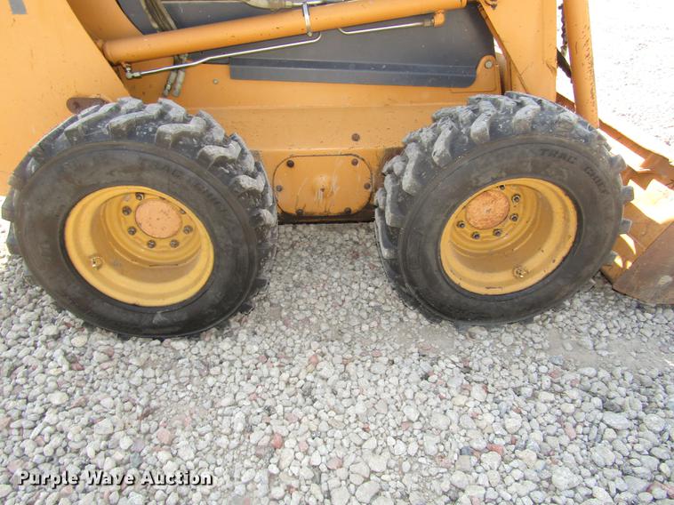 image for item DA3152 1999 Case 75XT skid steer