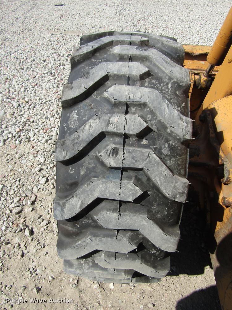image for item DA3152 1999 Case 75XT skid steer