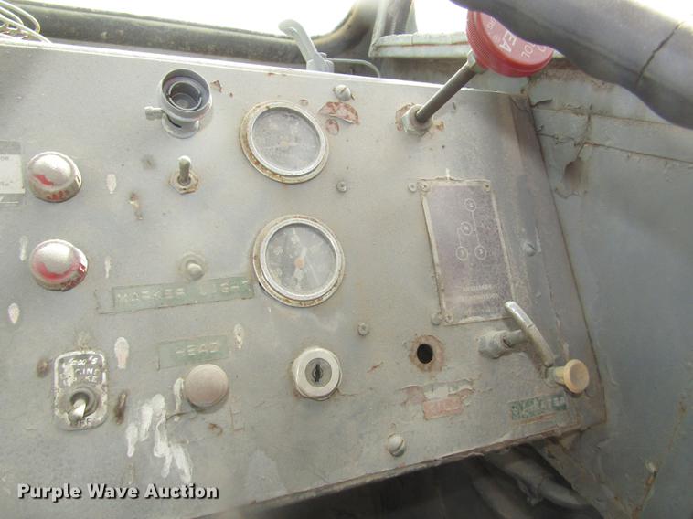 image for item DA3156 1966 BLH Lima 600TA crane