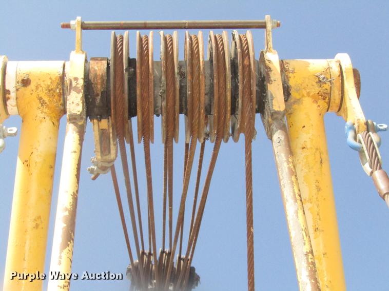 image for item DA3156 1966 BLH Lima 600TA crane