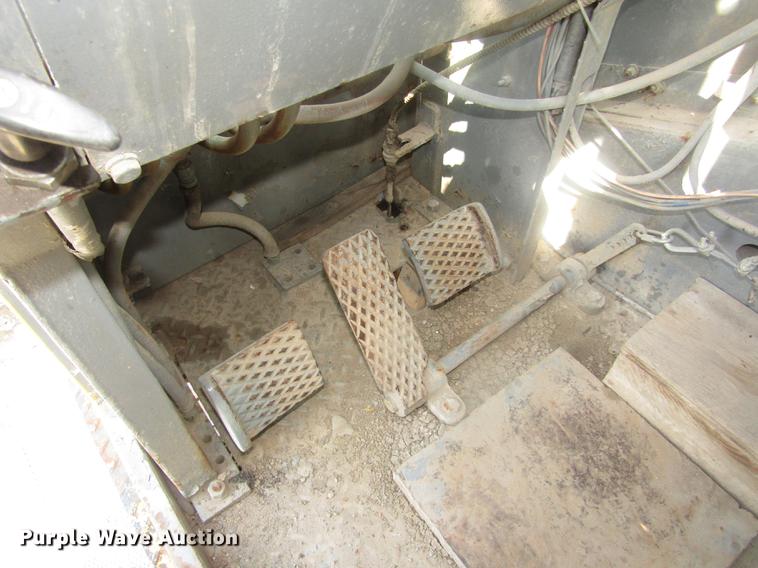 image for item DA3156 1966 BLH Lima 600TA crane