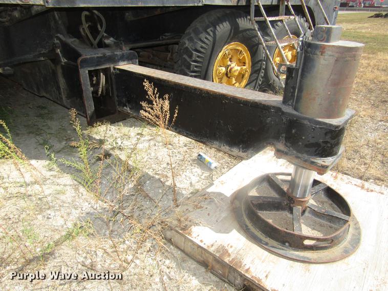 image for item DA3156 1966 BLH Lima 600TA crane