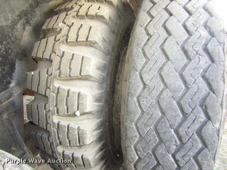 image for item DA3156 1966 BLH Lima 600TA crane