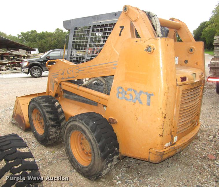 image for item DA3178 2001 Case 85XT skid steer