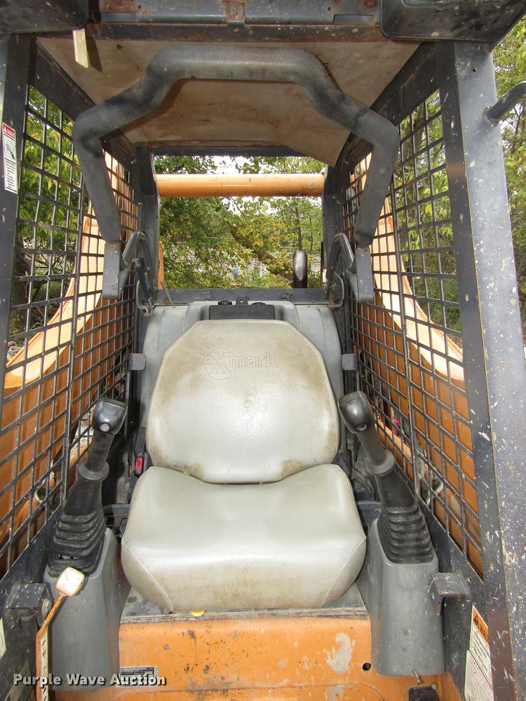 image for item DA3178 2001 Case 85XT skid steer