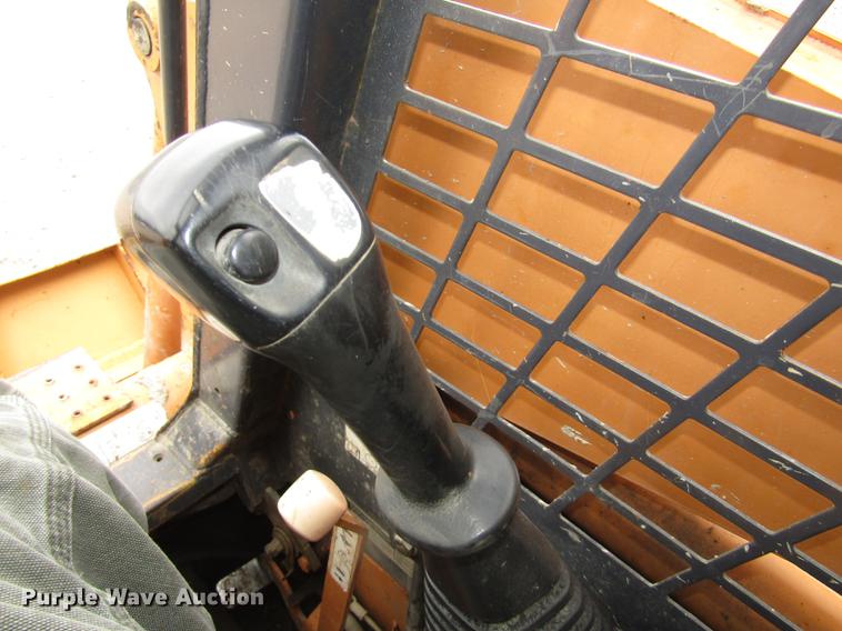 image for item DA3178 2001 Case 85XT skid steer