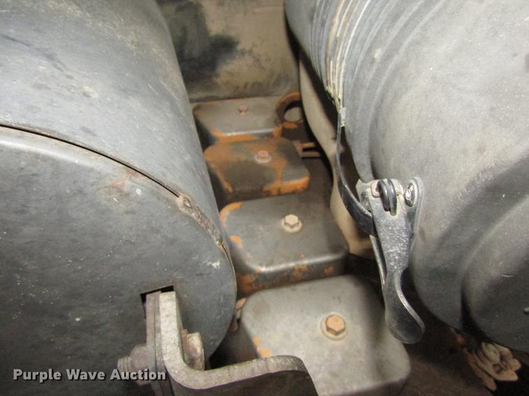 image for item DA3178 2001 Case 85XT skid steer