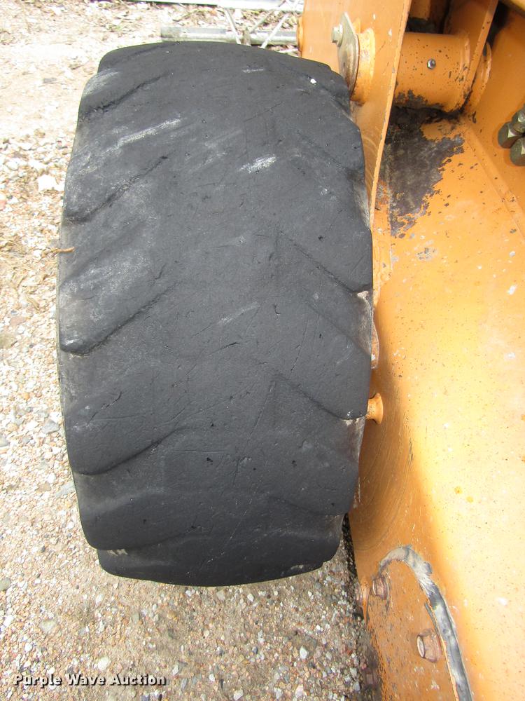 image for item DA3178 2001 Case 85XT skid steer