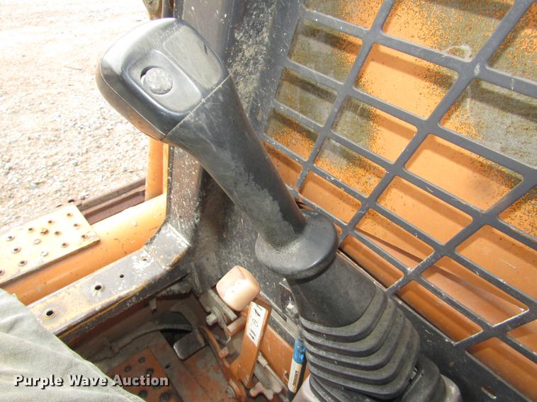 image for item DA3179 2002 Case 85XT skid steer