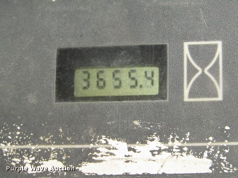 image for item DA3179 2002 Case 85XT skid steer