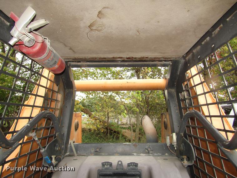 image for item DA3179 2002 Case 85XT skid steer