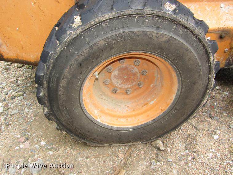 image for item DA3179 2002 Case 85XT skid steer