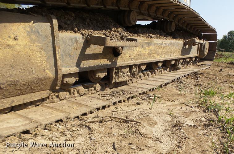 image for item DB1438 2005 Volvo EC240BLC excavator