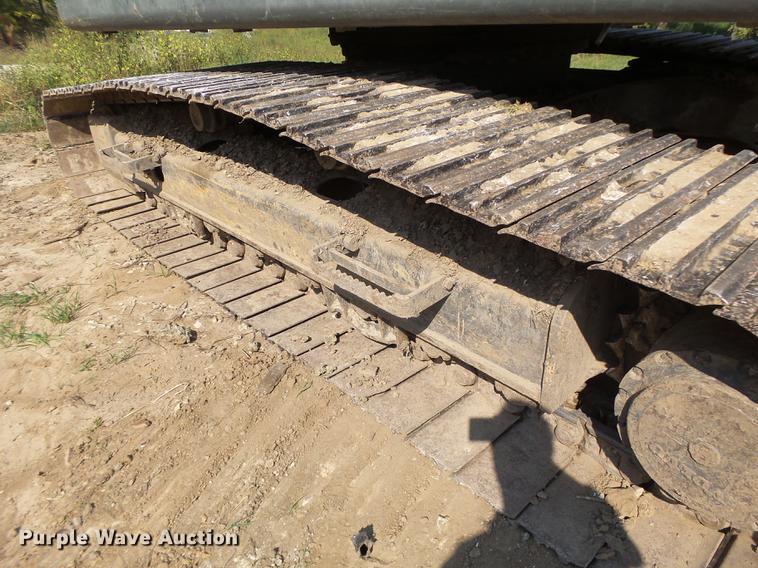 image for item DB1438 2005 Volvo EC240BLC excavator