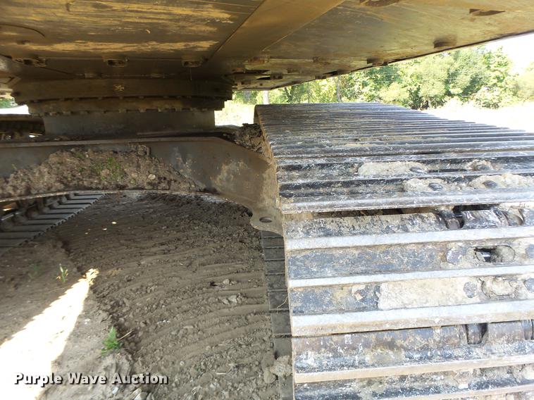 image for item DB1438 2005 Volvo EC240BLC excavator